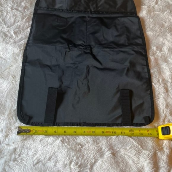 Case Logic Black Car Back Seat Multi-Pocket Organizer NWOT - Picture 7 of 11